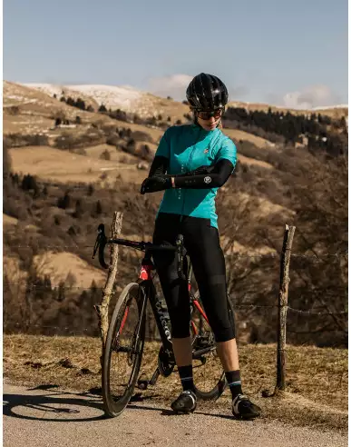 Women's windproof and showerproof...