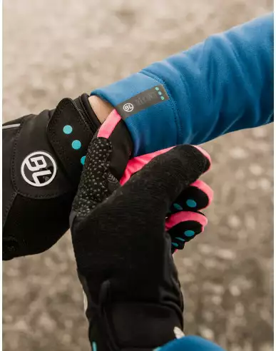 Women’s winter cycling gloves with...