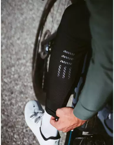 Men's water repellent cycling bib...