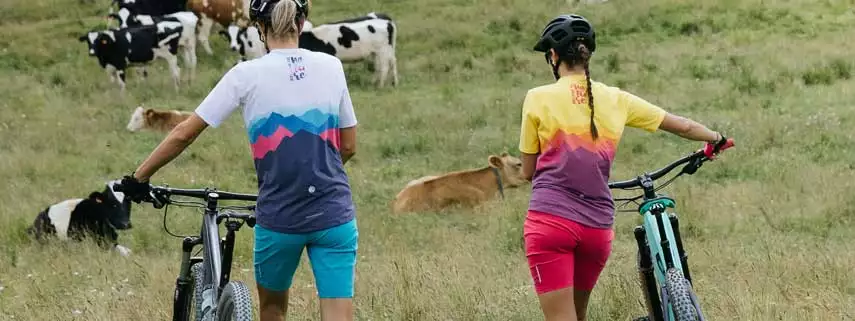 Maglia Da Ciclismo Donna Manica Corta – Traspirante, Con 3 Tasche Posteriori E Strisce Riflettenti – Taglia 3XL (petto 116 Cm) - 4