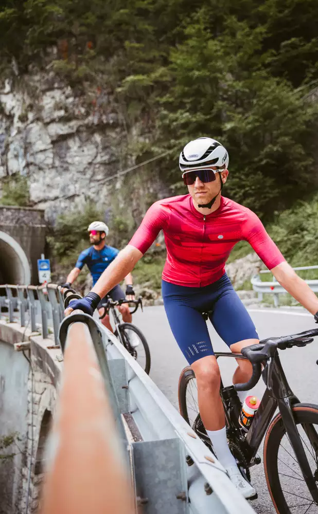fahrradcomputer apple watch kompatibel BIKLING Halterung mit 44/45 mm für Fahrrad Quarter-Turn Lock Elektronik & Foto Gotrax display Set 4 Bedruckte Blechdosen Varianten:Art.-Nr.: 12796, Größe: M, Maße: 63 × 95 × 90/132 cm, bis zu: 22 kg, Artikelgewicht: 12,5 kg, Innenmaße: 46 × 50 × 67 cm